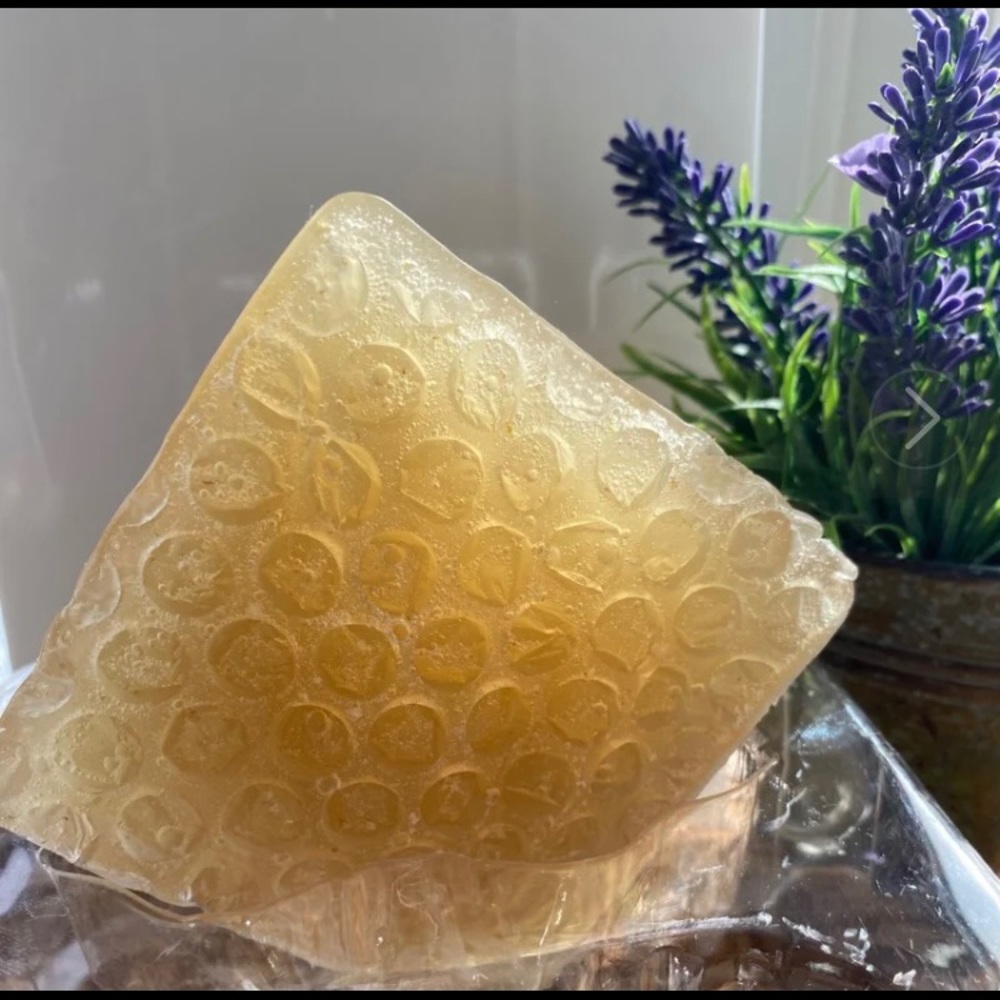 Bee Comb Oats Soap